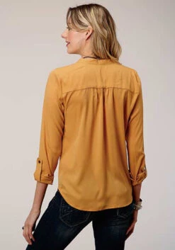 Roper Yellow Floral Chain Stitch L/S Shirt -Boutique Western Clothing Store 0305005651006c 65853.1680453863