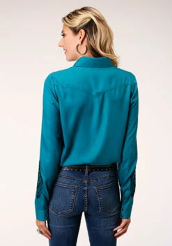 Roper Teal Rayon Challis L/S Embroidered Shirt -Boutique Western Clothing Store 0305005657015c 55318.1680455723